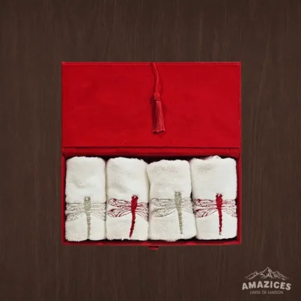 coffret-rouge-quatre-serviettes-invites-libellule